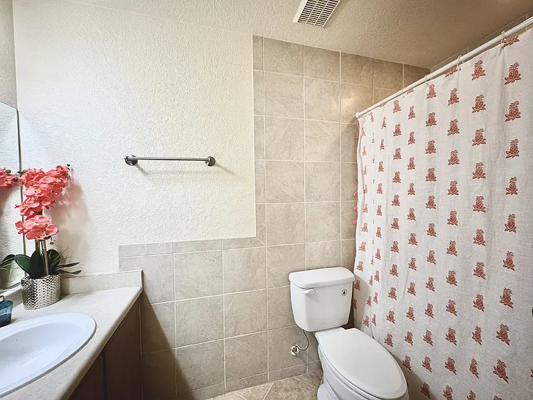525 Tabony Ave — Photo 16
