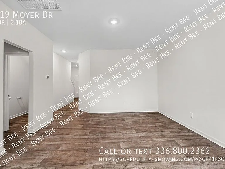 219 Moyer Dr — Photo 4