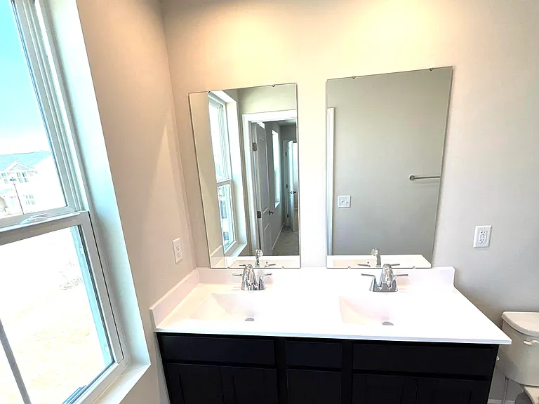 125 Pampas St — Photo 5