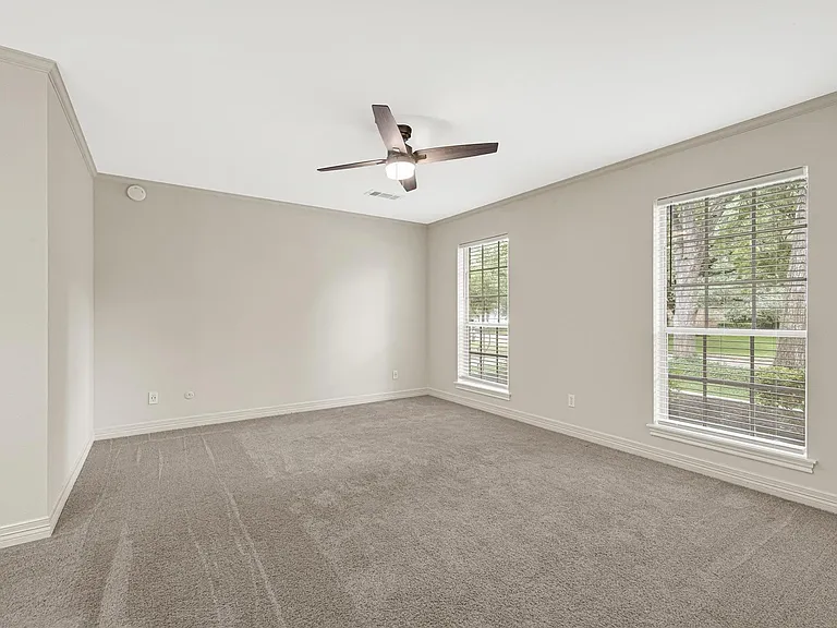 5702 Vestavia Dr — Photo 17