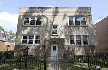 1st image of 2738 W Lunt Ave APT 1E