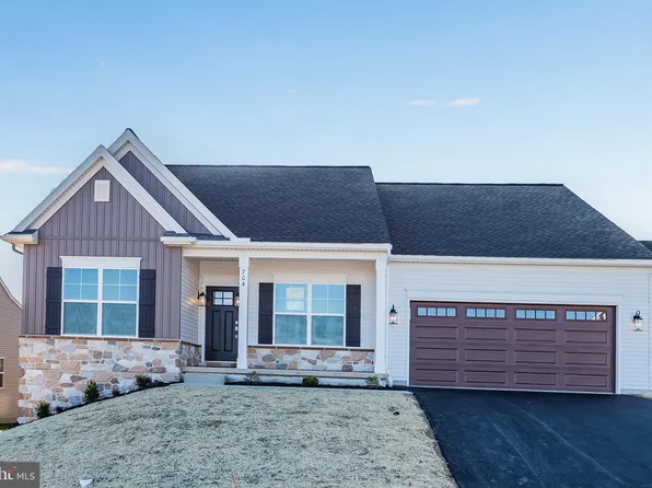 704 Summers Ct #452, Mechanicsburg, PA 17055