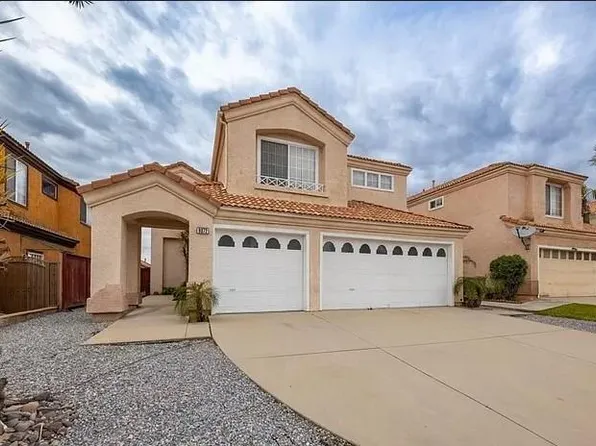8072 Tuscanny St, Fontana, CA 92336
