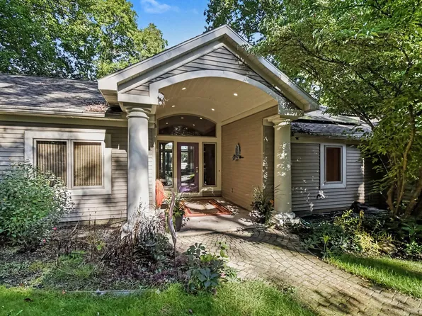 7135 McCords Ave SE, Alto, MI 49302