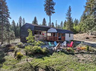 211 Pine Hill Rd, Newport, WA 99156