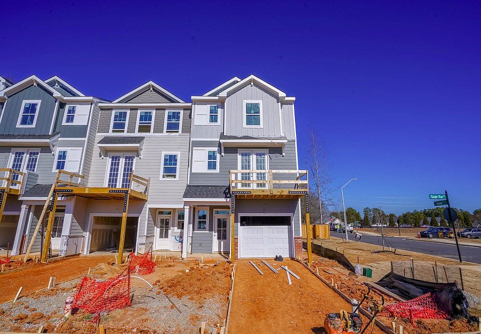 1st image of 155 Sugar Run Dr