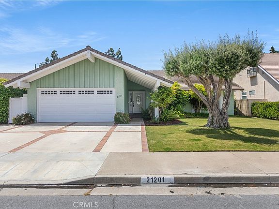 21201 Chubasco Ln, Huntington Beach, CA 92646 | Zillow