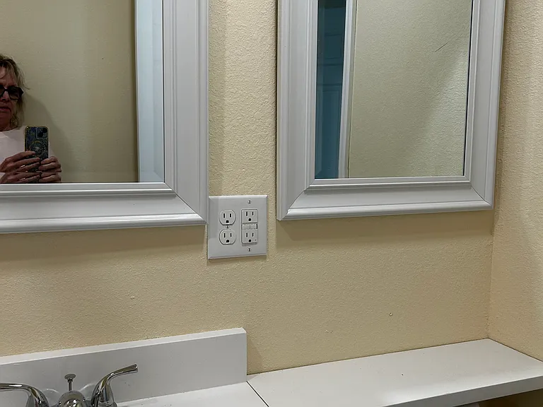 2129 Turner Dr — Photo 9