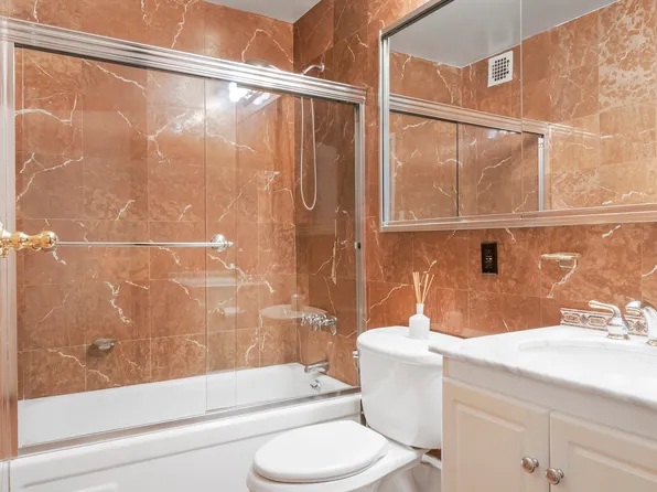 104 West 70th Street image 5 of 6