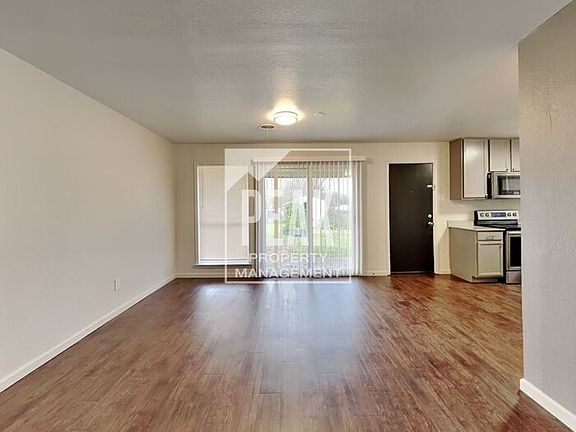 3rd image of 5508 Winifred Dr
