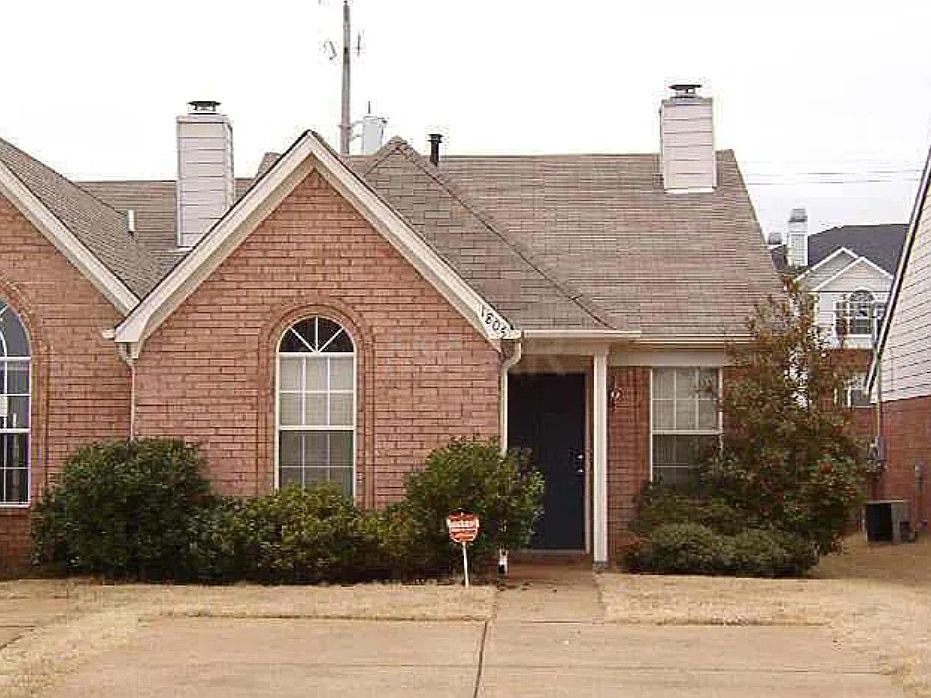 1st image of 1805 Winship Dr