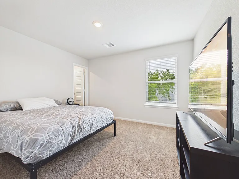 1425 Promise Ct — Photo 17