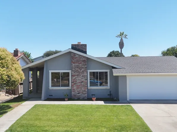 1108 Gumwood Ln, Petaluma, CA 94954