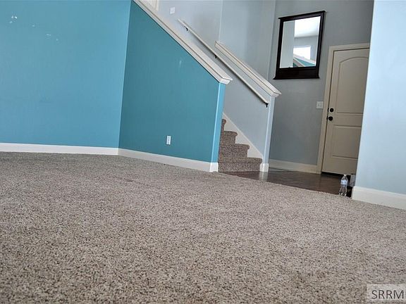 5th image of 247 Seagull Dr