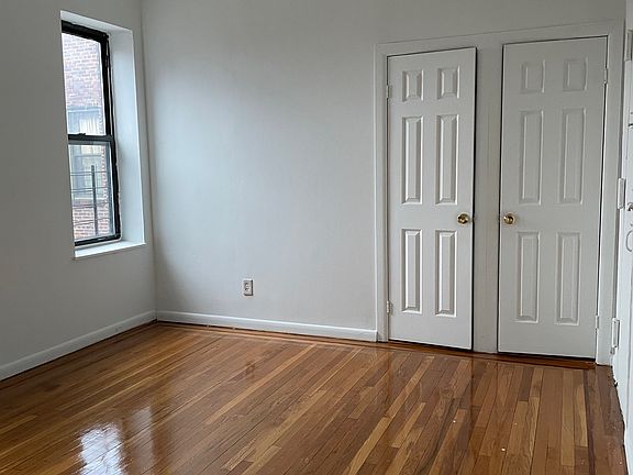 5th image of 1130 Stadium Ave #3
