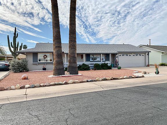 3rd image of 10029 W Palmer Dr