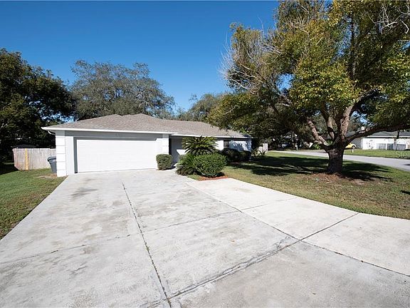 3rd image of 112 Homewood Dr
