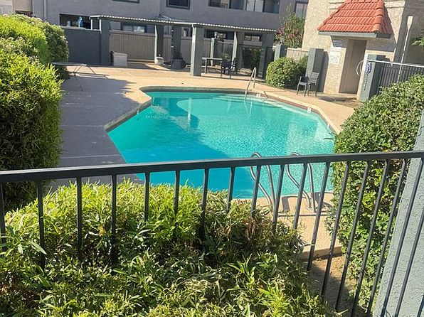 2311 E Hartford Ave UNIT 10