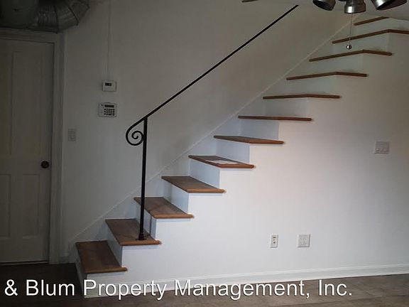 5th image of 2719 Laurel St