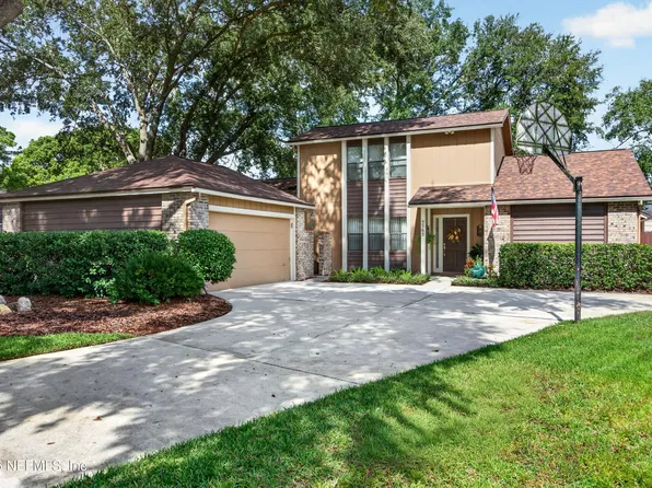 8565 ECHORIDGE Court, Jacksonville, FL 32244