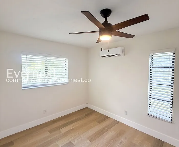 1304 SE 11th St — Photo 13