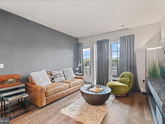 4th image of 502 Diamondback Dr Unit 210