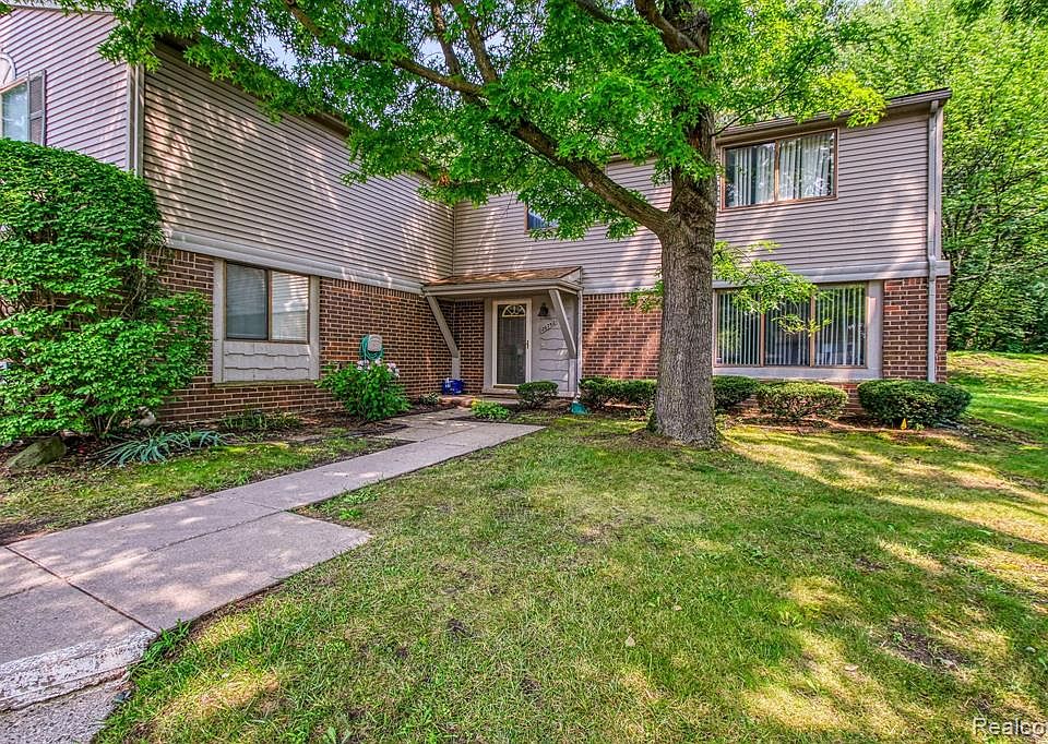 26752 Farmbrook Villa Dr, Southfield, MI 48034 MLS 20230062670 Zillow