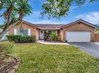 1448 NW 112th Way, Coral Springs, FL 33071