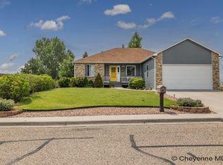 4317 Laramie St, Cheyenne, WY 82001