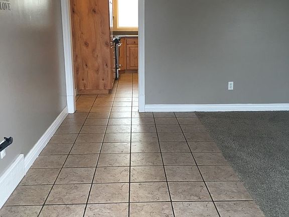 3rd image of 2291 W Long Meadow Dr
