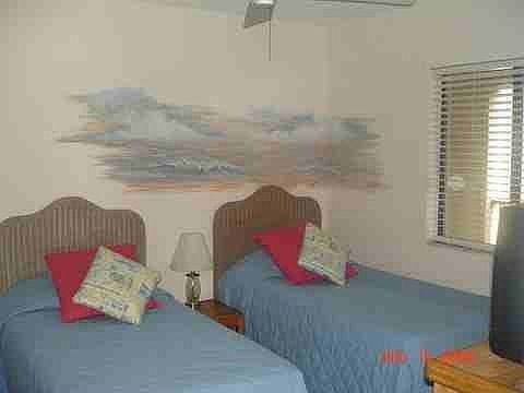 2nd bedroom