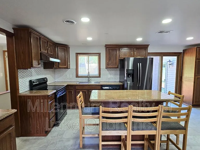 311 Nevada Ave — Photo 20