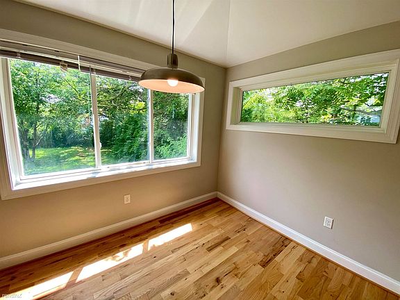 202332765_164332635714031_2304577215209710727_n