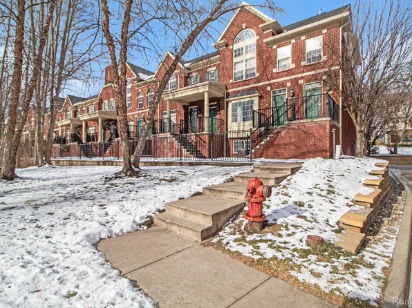 625 Village Ln, Milford, MI 48381