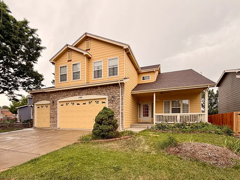 1766 Preston Dr — Photo 43