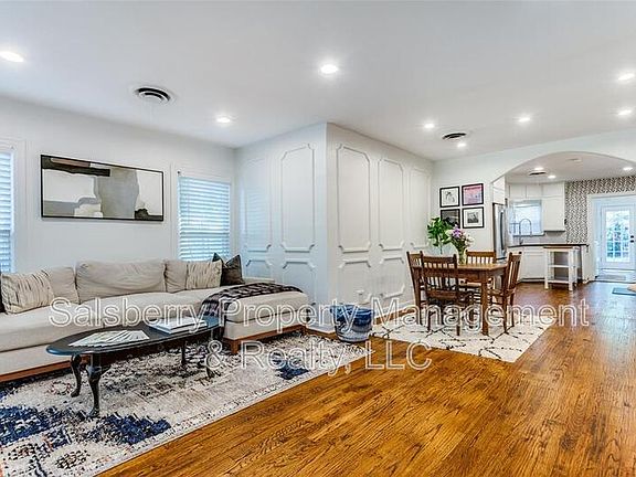 2nd image of 3812 Birchman Ave