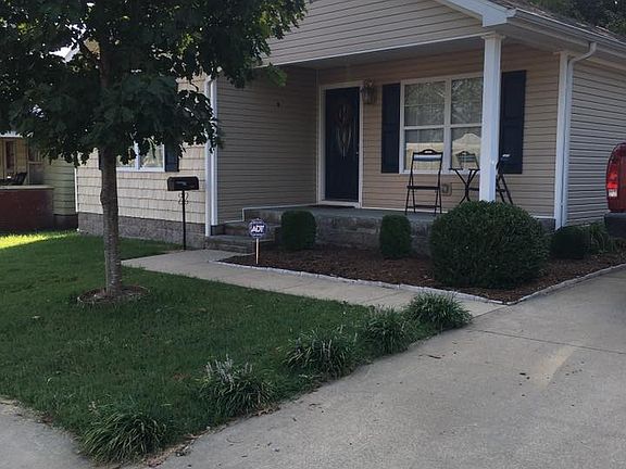 2nd image of 427 Wells Ave