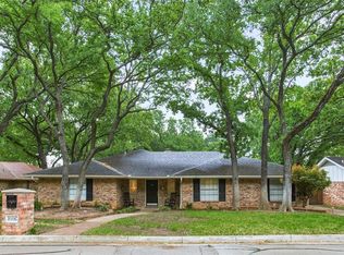 1006 Wayland Dr, Arlington, TX 76012