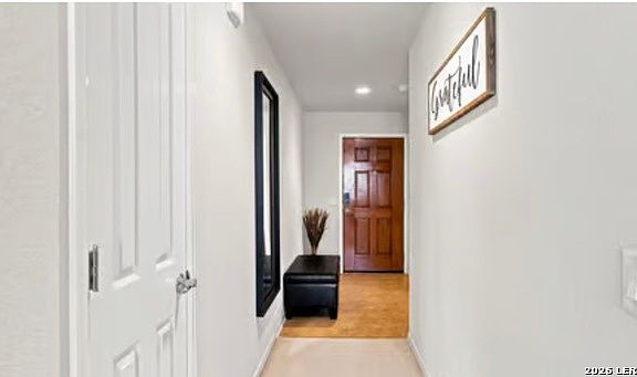 3rd image of 2614 Amethyst Dr