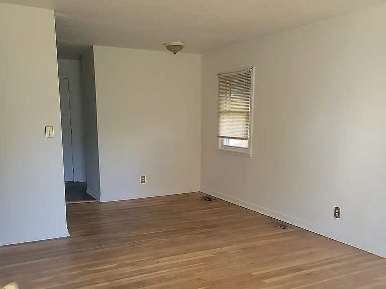 4206 Saint Francis Ln — Photo 8