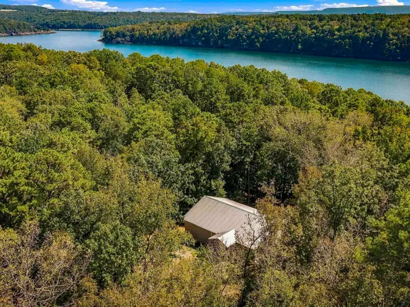 277 Highland Rd, Tumbling Shoals, AR 72581