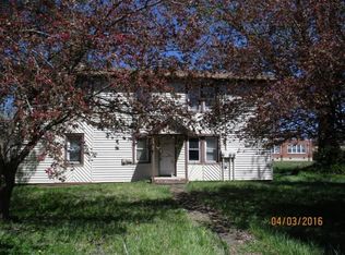 215 Chestnut Ave, Chilhowie, VA 24319