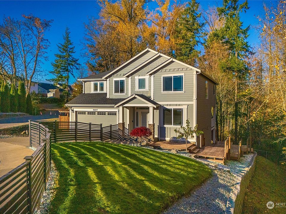 1st image of 15007 82nd Avenue E