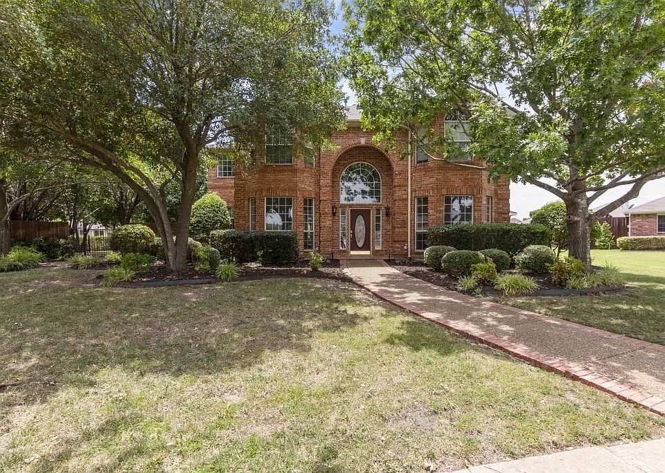 1st image of 2900 Berrywood Ct