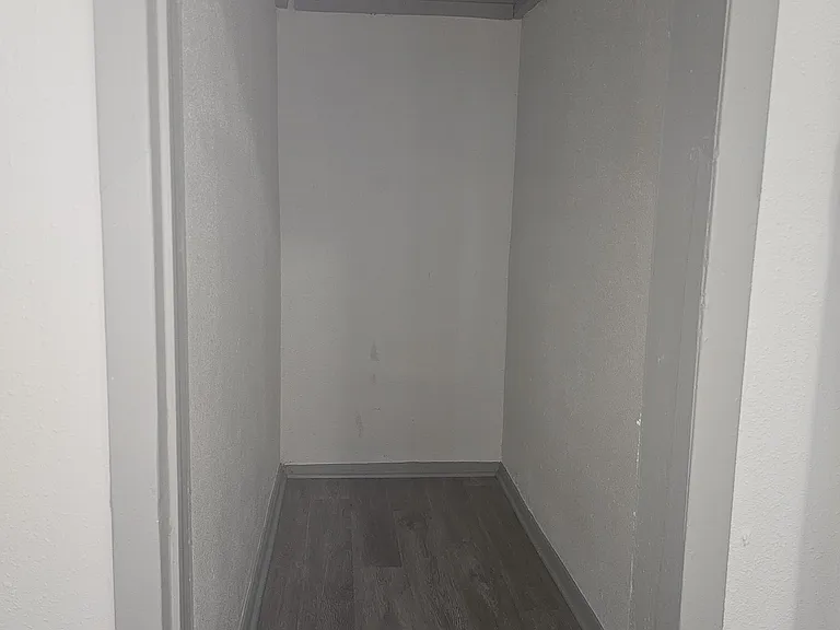 1225 Cherry St — Photo 10