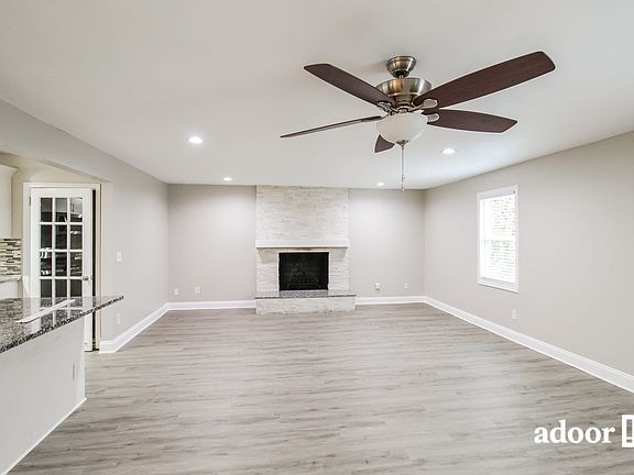 5th image of 3357 Sunderland Dr