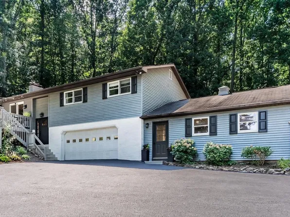 769 Glen Arden Dr, Lewisberry, PA 17339