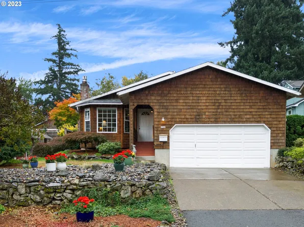 3540 SW Falcon St, Portland, OR 97219