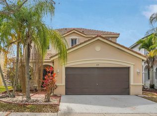 659 Vista Meadows Dr, Fort Lauderdale, FL 33327