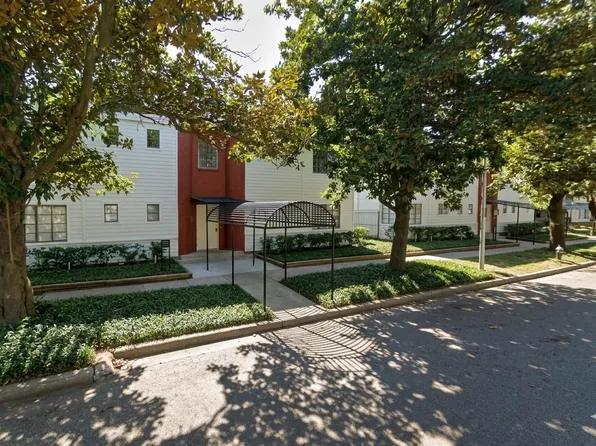 5611 Jackson St APT 11, Houston, TX 77004